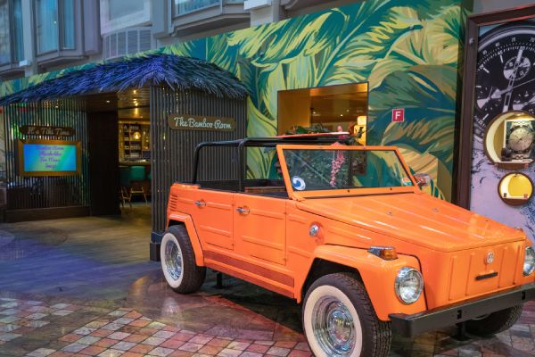 Navigator of the Seas Gallery Image